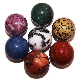 Kamenné koule menší 